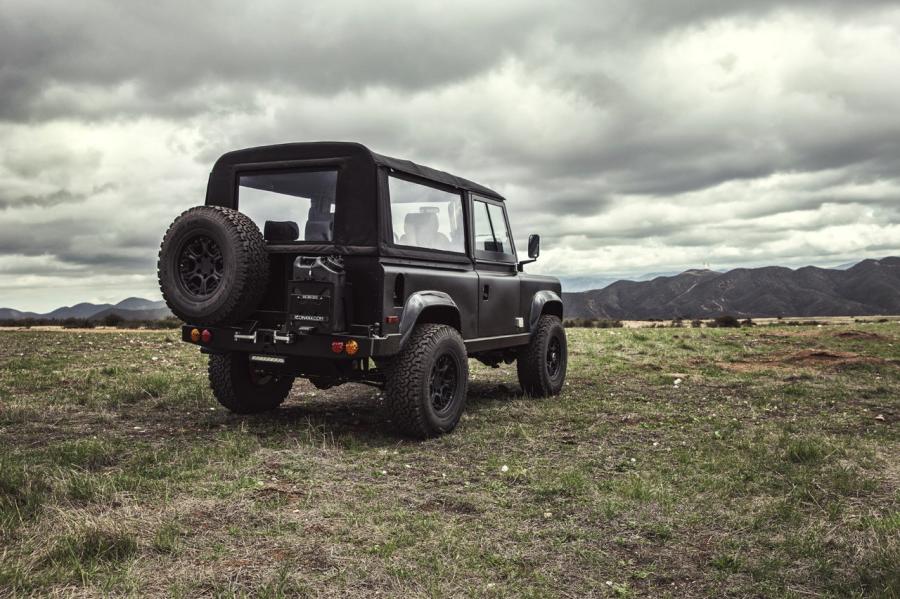  Land Rover Defender 90 by Icon 2014 года  (фото 3 из 63)